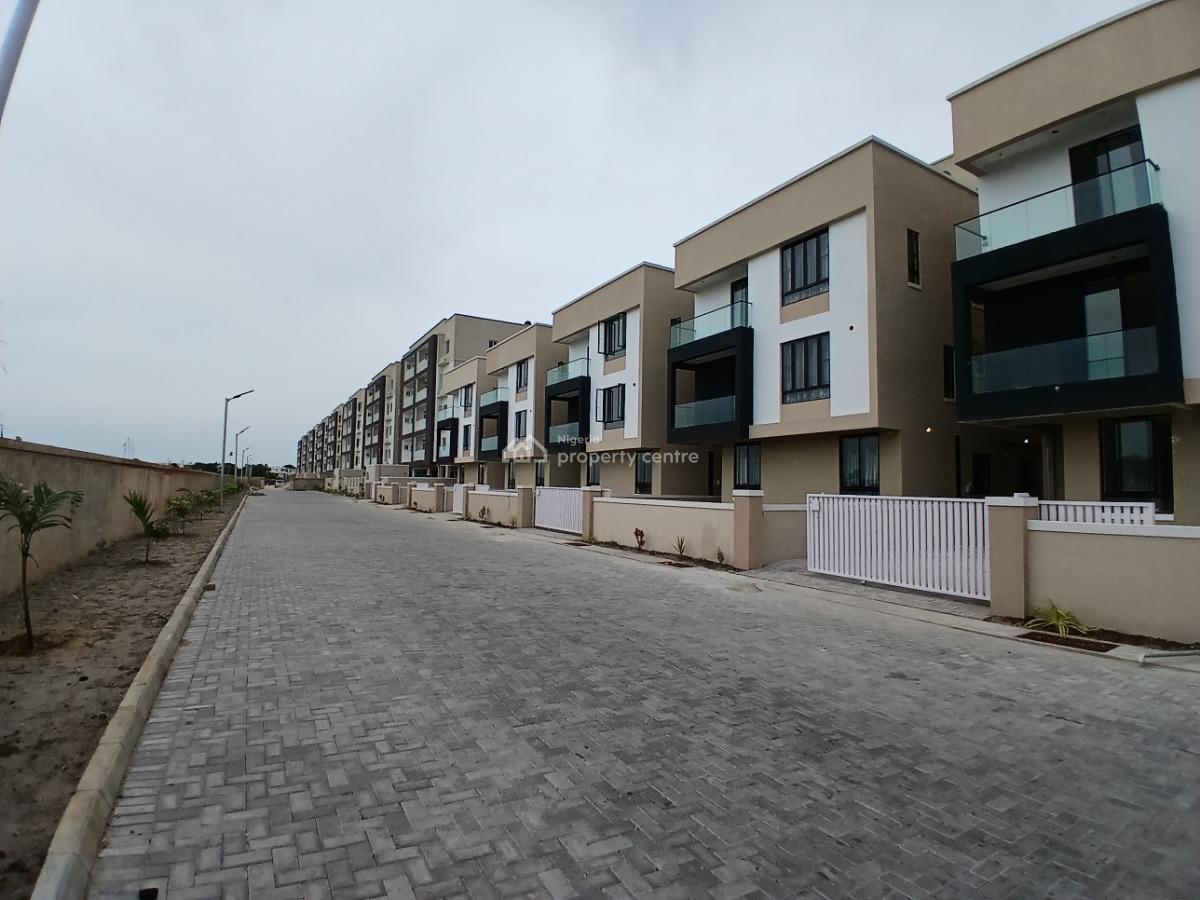 5 Bedroom Detached Duplex with Bq and Multipurpose Room, Shore View Estate Beside Western Foreshore Estate, Osapa, Lekki, Lagos, Detached Duplex for Sale