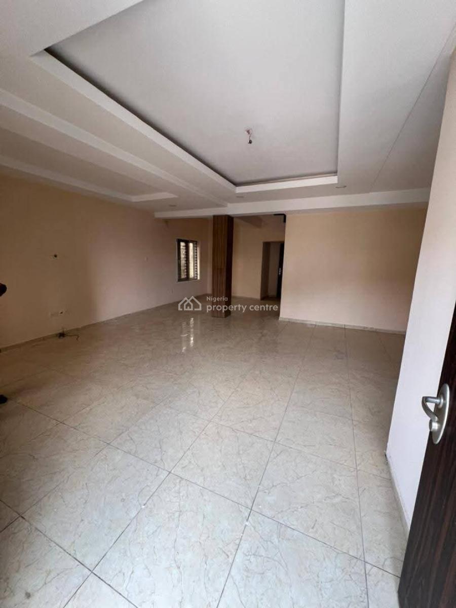 Newly Renovated 4 Bedroom Duplex with Bq, Secured and Serene Area, Guzape District, Abuja, Terraced Duplex for Rent