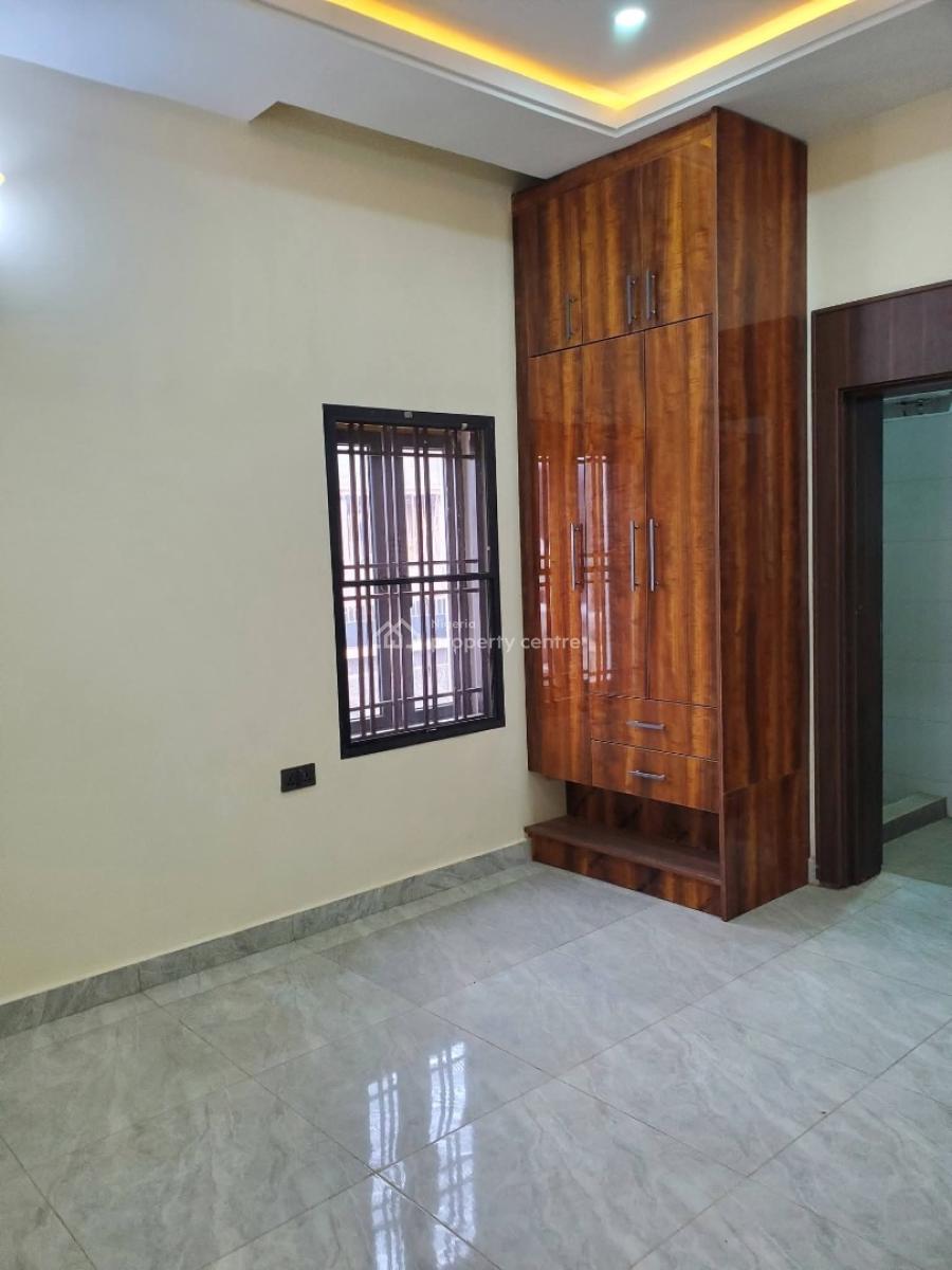New 2 Bedroom Apartment, Secured and Serene Area, Asokoro District, Abuja, Flat / Apartment for Rent