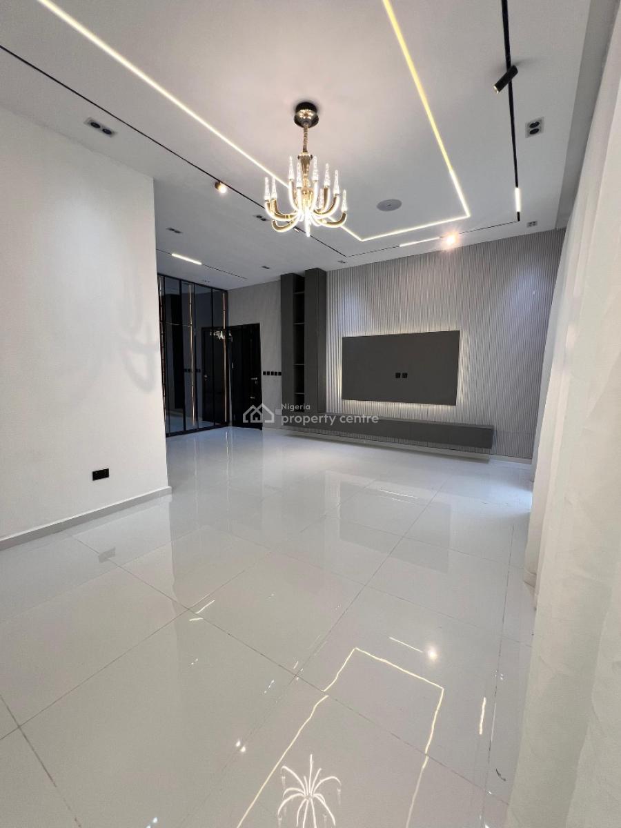 Experience Elegance and Comfort in This Beautifully Designed 5 Bedroom, a Perfect Home for Luxury Living and Long Term Value at Chevron, Lekki, Lagos, Detached Duplex for Sale