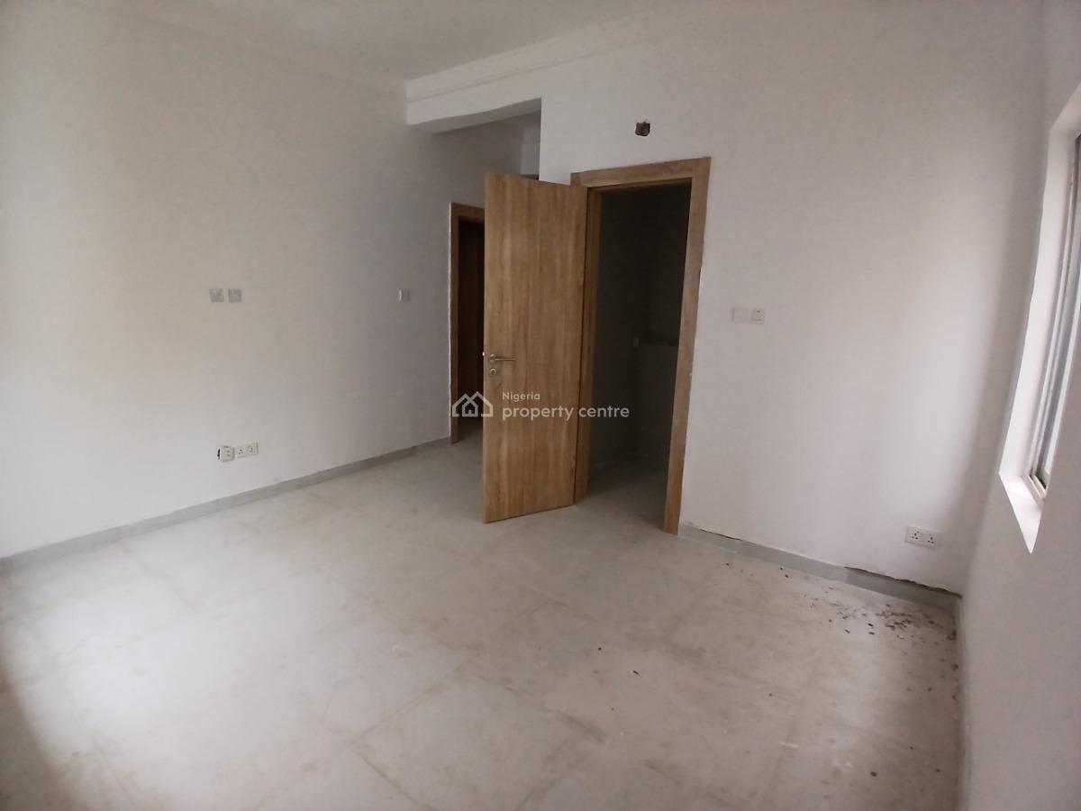 2 Bedroom Flat, Shore View Estate Beside Western Foreshore Etate, Osapa, Lekki, Lagos, Flat / Apartment for Sale