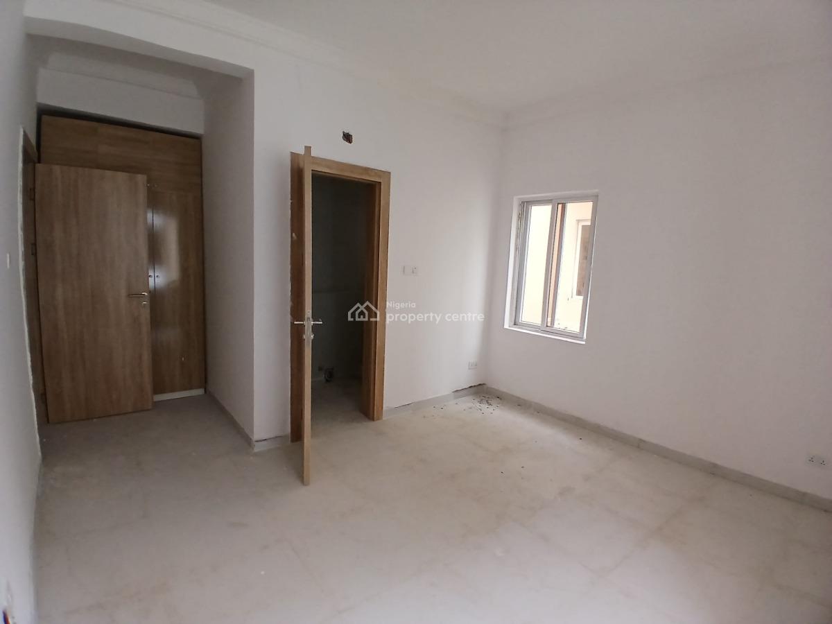 2 Bedroom Flat, Shore View Estate Beside Western Foreshore Etate, Osapa, Lekki, Lagos, Flat / Apartment for Sale