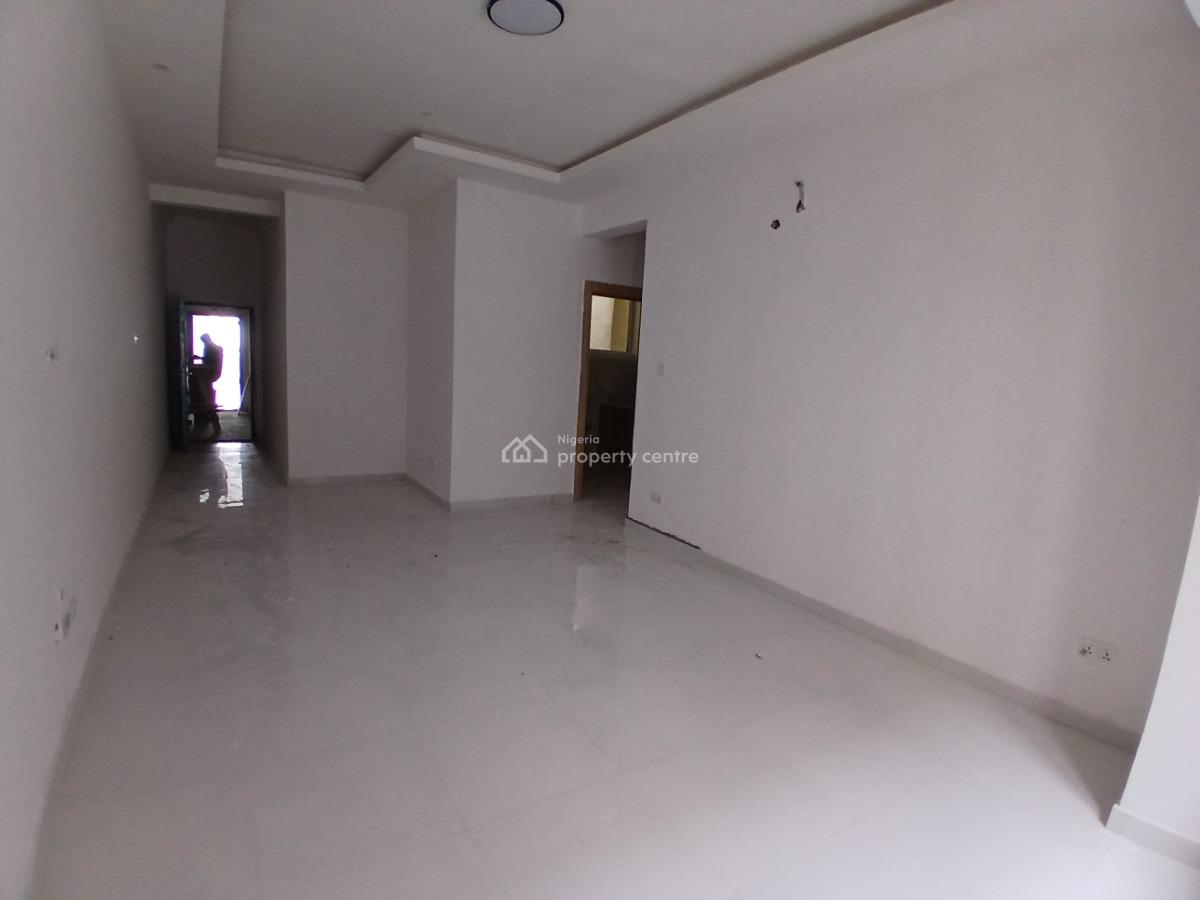 2 Bedroom Flat, Shore View Estate Beside Western Foreshore Etate, Osapa, Lekki, Lagos, Flat / Apartment for Sale