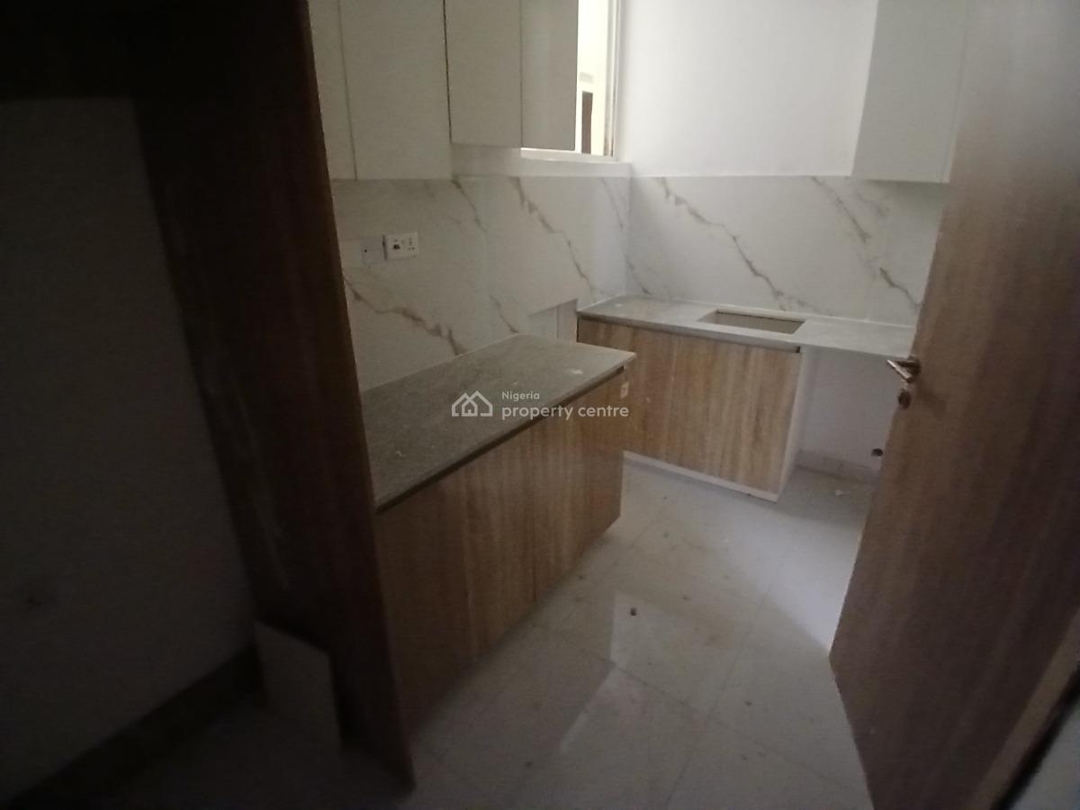 2 Bedroom Flat, Shore View Estate Beside Western Foreshore Etate, Osapa, Lekki, Lagos, Flat / Apartment for Sale