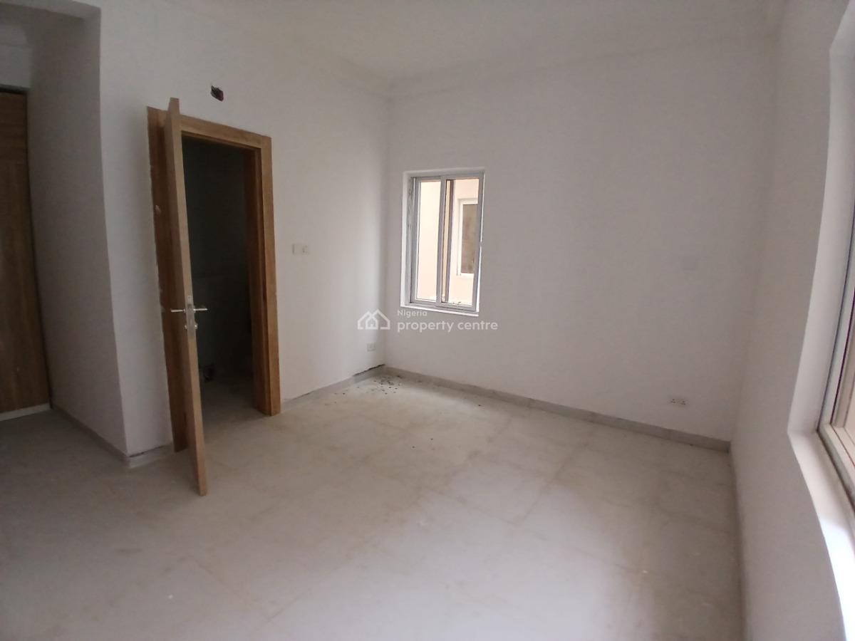 2 Bedroom Flat, Shore View Estate Beside Western Foreshore Etate, Osapa, Lekki, Lagos, Flat / Apartment for Sale