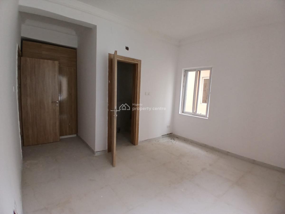 2 Bedroom Flat, Shore View Estate Beside Western Foreshore Etate, Osapa, Lekki, Lagos, Flat / Apartment for Sale