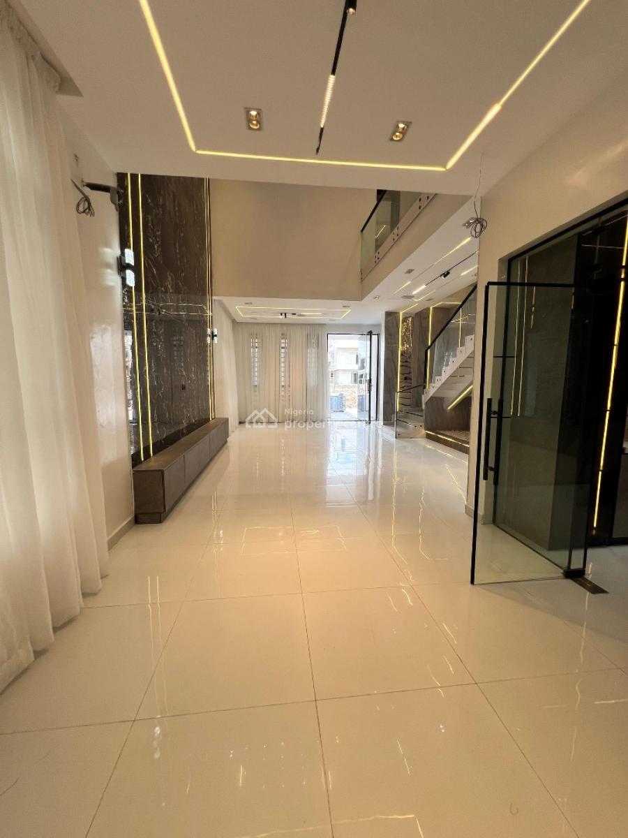Luxury Meets Comfort in This Classy 5 Bedroom Detached Home, a Perfect Choice for Luxury Family Living & Smart Investment Chevron, Lekki, Lagos, Detached Duplex for Sale