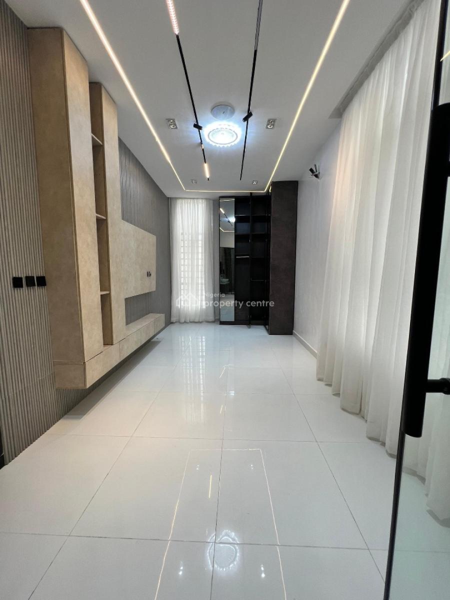 Luxury Meets Comfort in This Classy 5 Bedroom Detached Home, a Perfect Choice for Luxury Family Living & Smart Investment Chevron, Lekki, Lagos, Detached Duplex for Sale