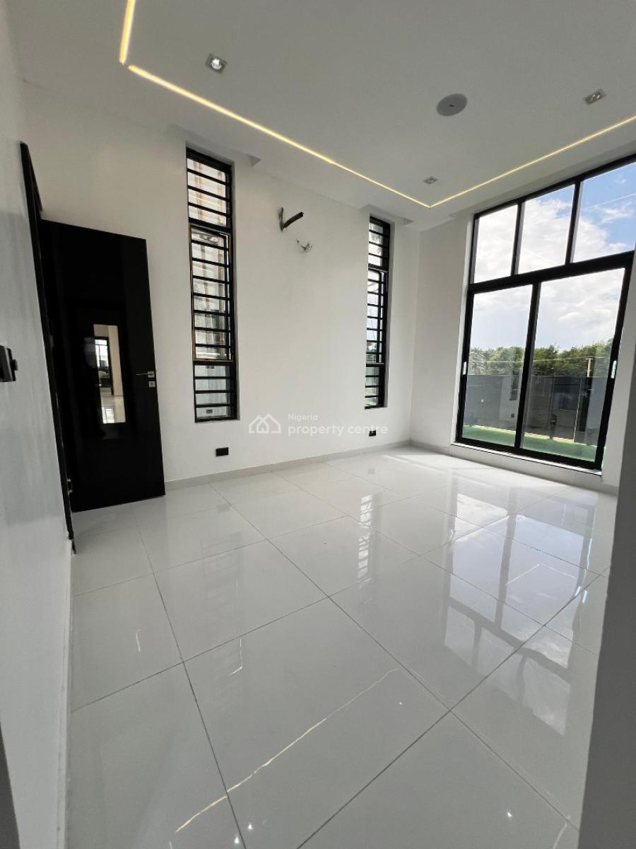 Luxury Meets Comfort in This Classy 5 Bedroom Detached Home, a Perfect Choice for Luxury Family Living & Smart Investment Chevron, Lekki, Lagos, Detached Duplex for Sale