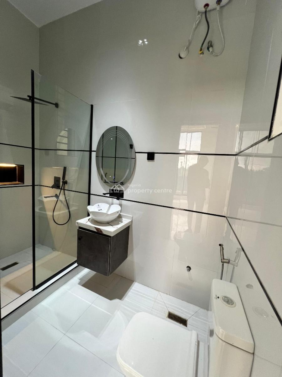 Luxury Meets Comfort in This Classy 5 Bedroom Detached Home, a Perfect Choice for Luxury Family Living & Smart Investment Chevron, Lekki, Lagos, Detached Duplex for Sale