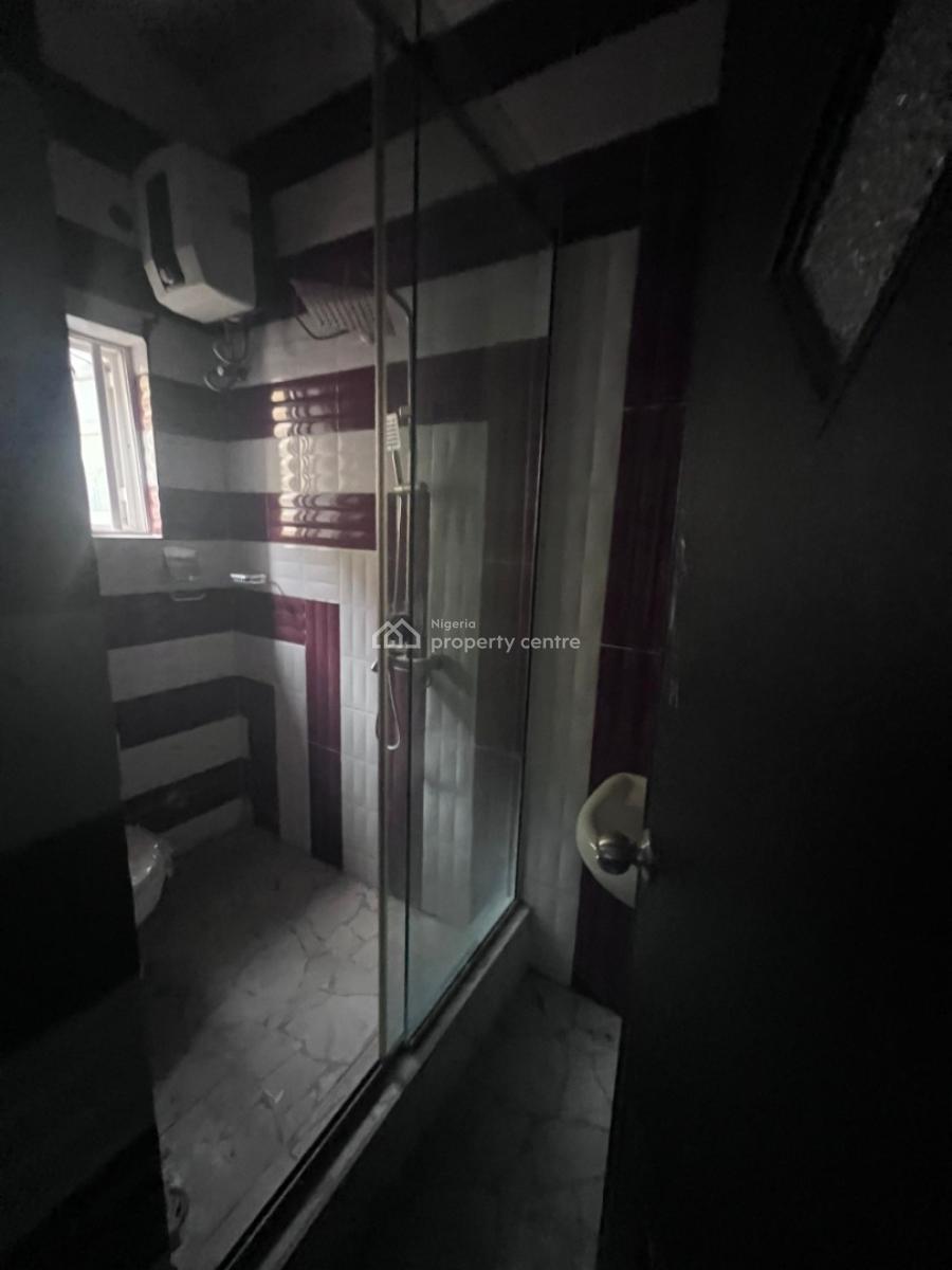 a Well Built 2bedroom Flat, Mobile Road Ajah, Lekki Phase 2, Lekki, Lagos, Flat / Apartment for Rent