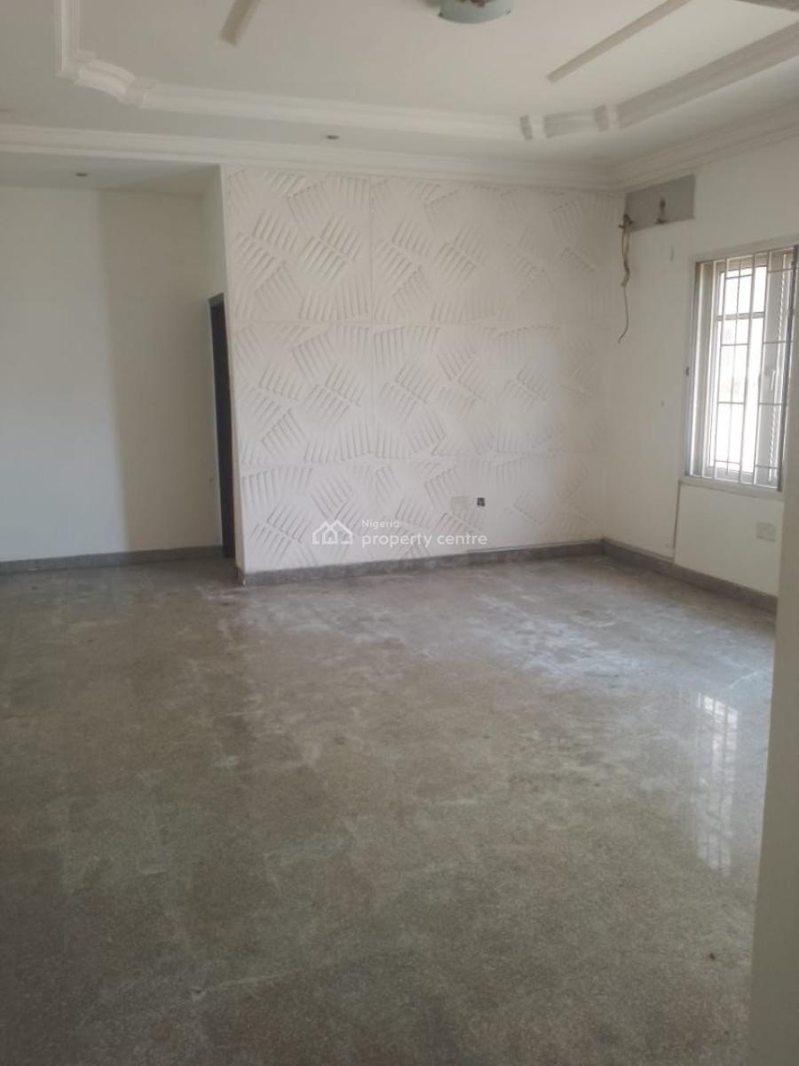 Beautiful 2 Bedroom Flats in Lekki Phase 1, Off Raymon Adebayo Street, Lekki Phase 1, Lekki, Lagos, Flat / Apartment for Rent
