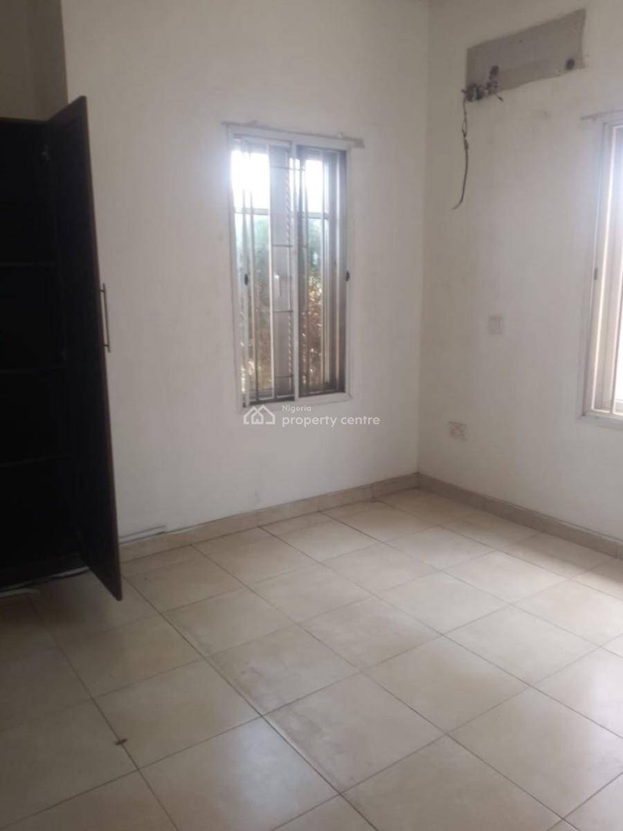 Beautiful 2 Bedroom Flats in Lekki Phase 1, Off Raymon Adebayo Street, Lekki Phase 1, Lekki, Lagos, Flat / Apartment for Rent