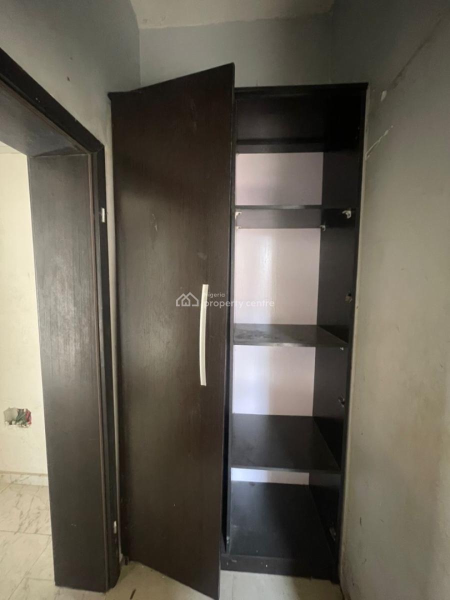 Beautiful 3 Bedroom Flat (all Rooms En-suite), Off T.f Kuboye, By Pinnacle Filling Station, Lekki Phase 1, Lekki, Lagos, House for Rent