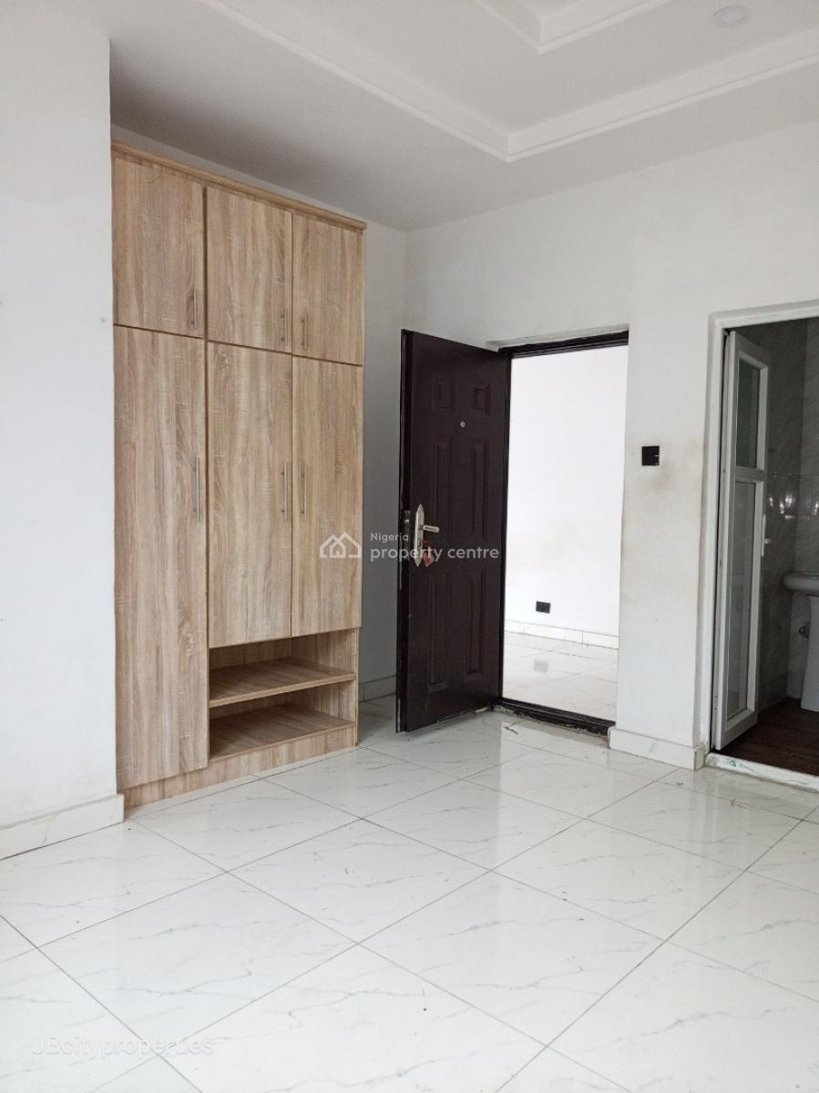 Luxury 2 Bedroom Apartment, Ogombo, Ogombo, Ajah, Lagos, Flat / Apartment for Rent