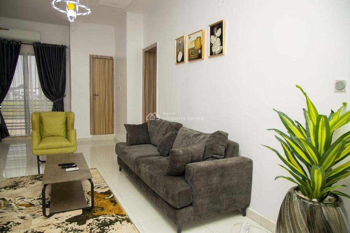 2 Bedroom with Treadmill and Playground, Orchid Road, Lekki, Lagos, Flat / Apartment Short Let
