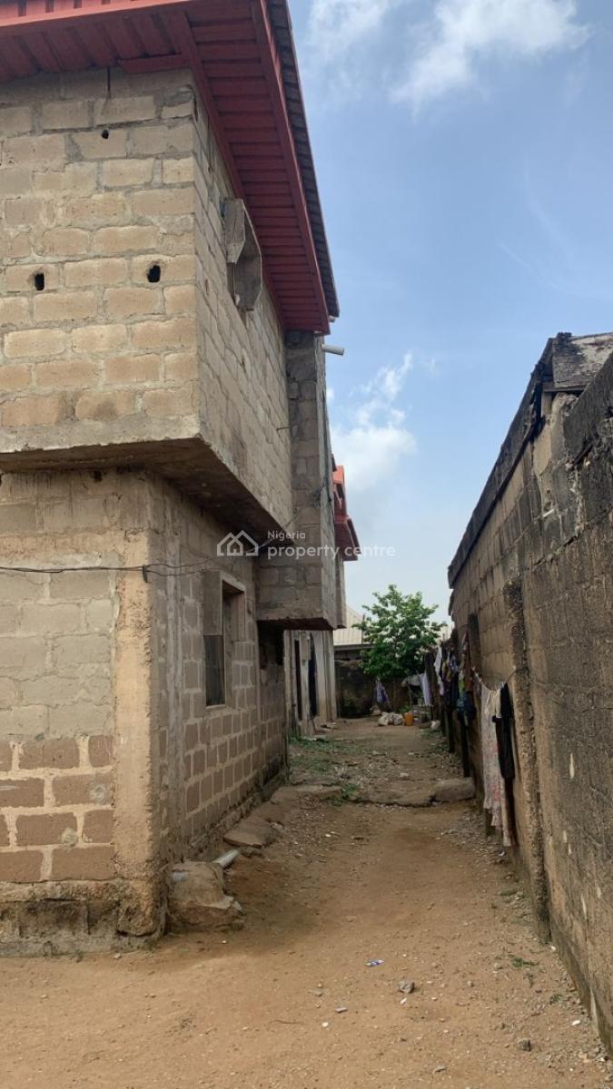a Block of 17 Units Single Rooms Contained with 2 Bedroom Flat, Olowofela Magboro Oke Afa, Magboro, Ogun, Block of Flats for Sale