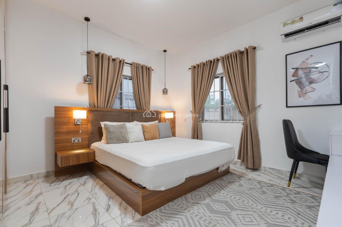 Furnished 3 Bedroom Apartment with Bq, Lekki, Lekki Phase 1, Lekki, Lagos, Flat / Apartment for Rent