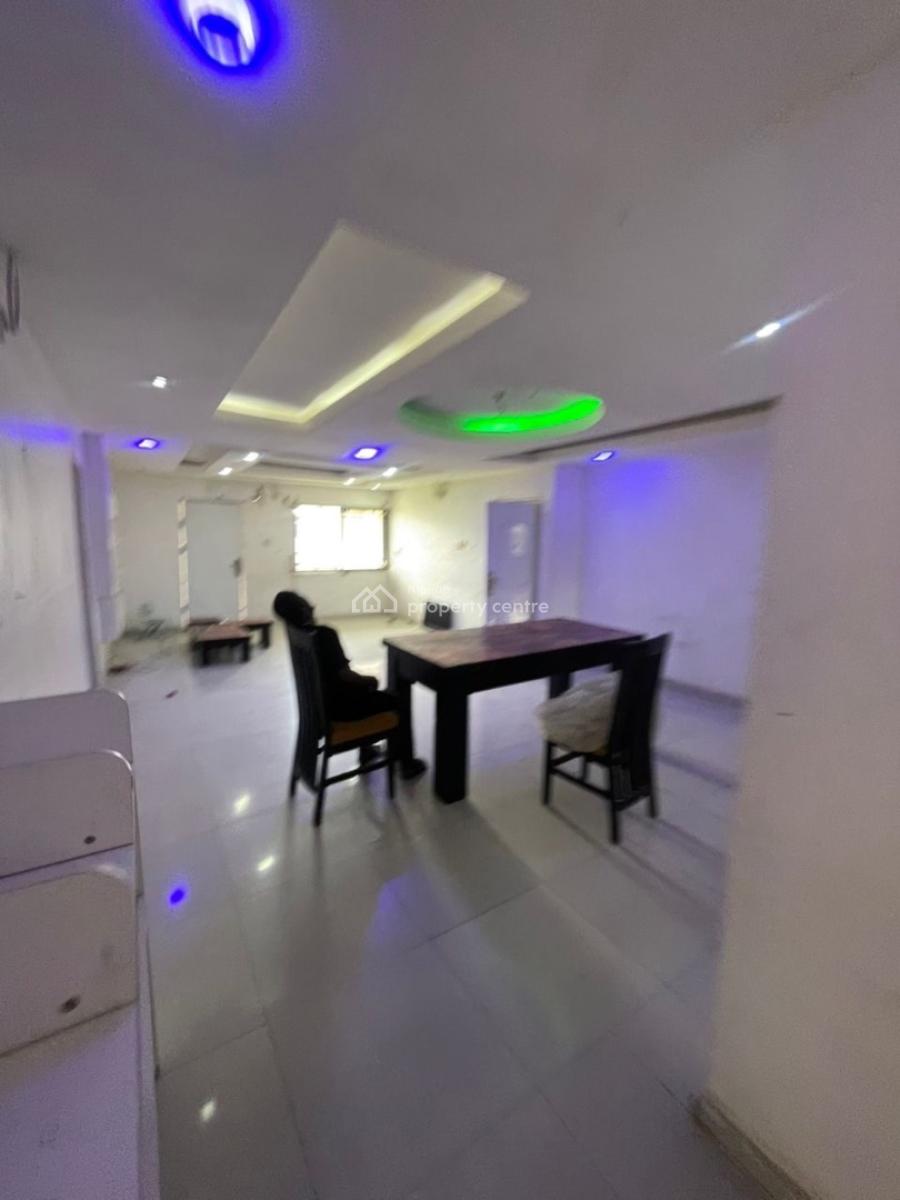 Beautiful 3 Bedroom Flat (upstairs), Off Providence Street, Lekki Phase 1, Lekki, Lagos, House for Rent