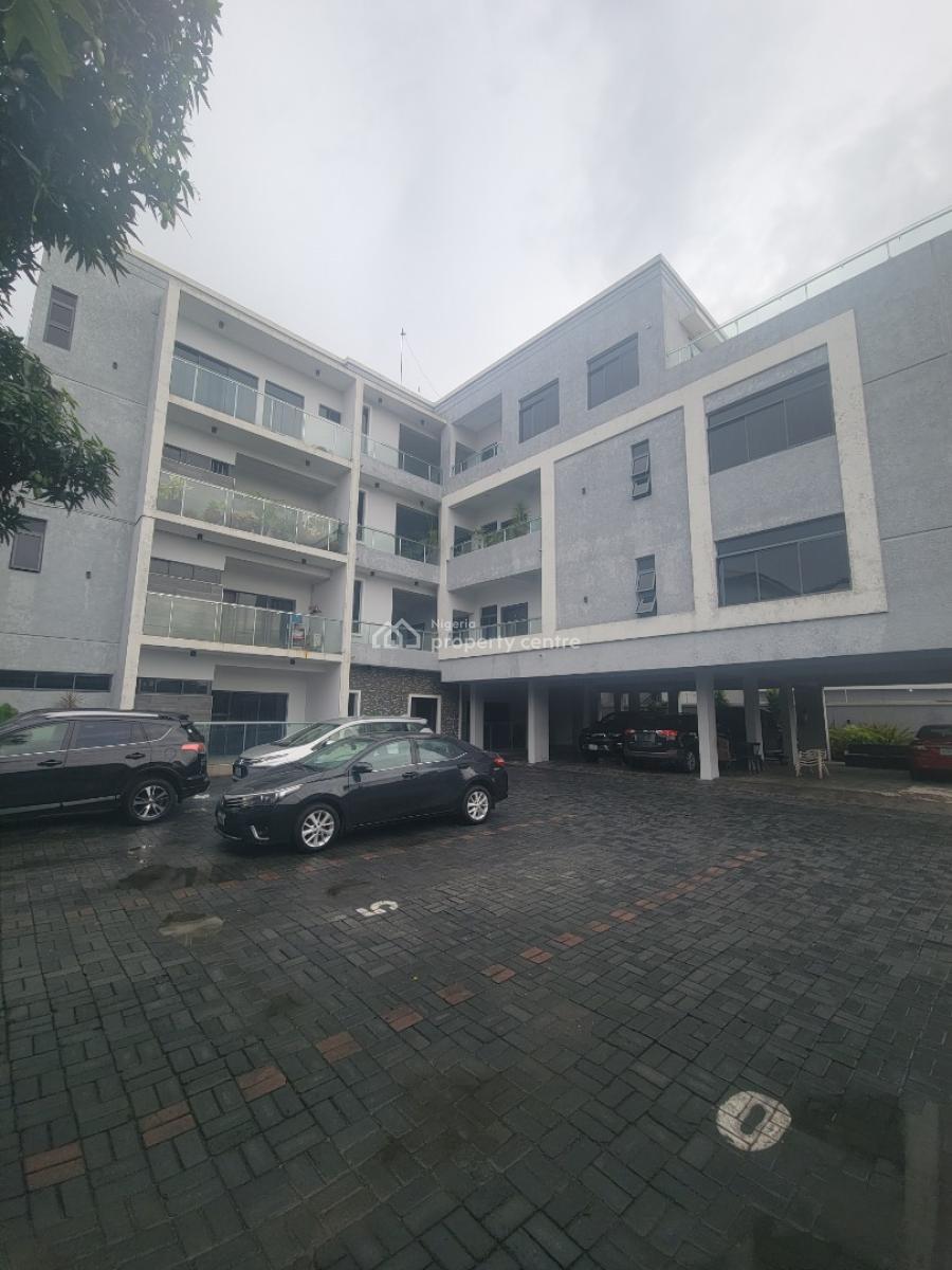 3 Bedroom Flat, Lekki Phase 1, Lekki, Lagos, Flat / Apartment for Rent