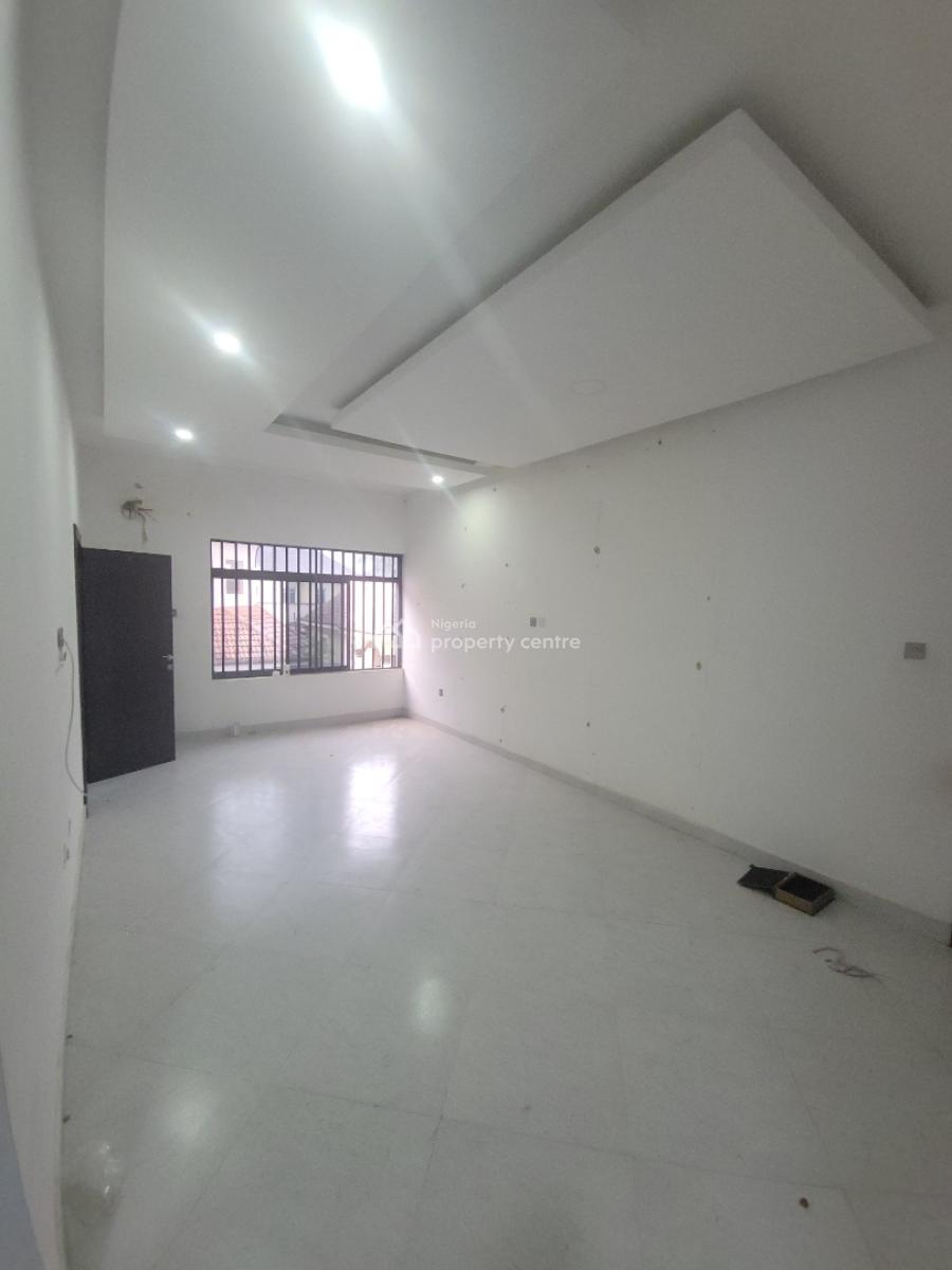 3 Bedroom Flat, Lekki Phase 1, Lekki, Lagos, Flat / Apartment for Rent