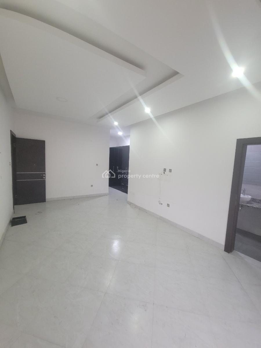 3 Bedroom Flat, Lekki Phase 1, Lekki, Lagos, Flat / Apartment for Rent