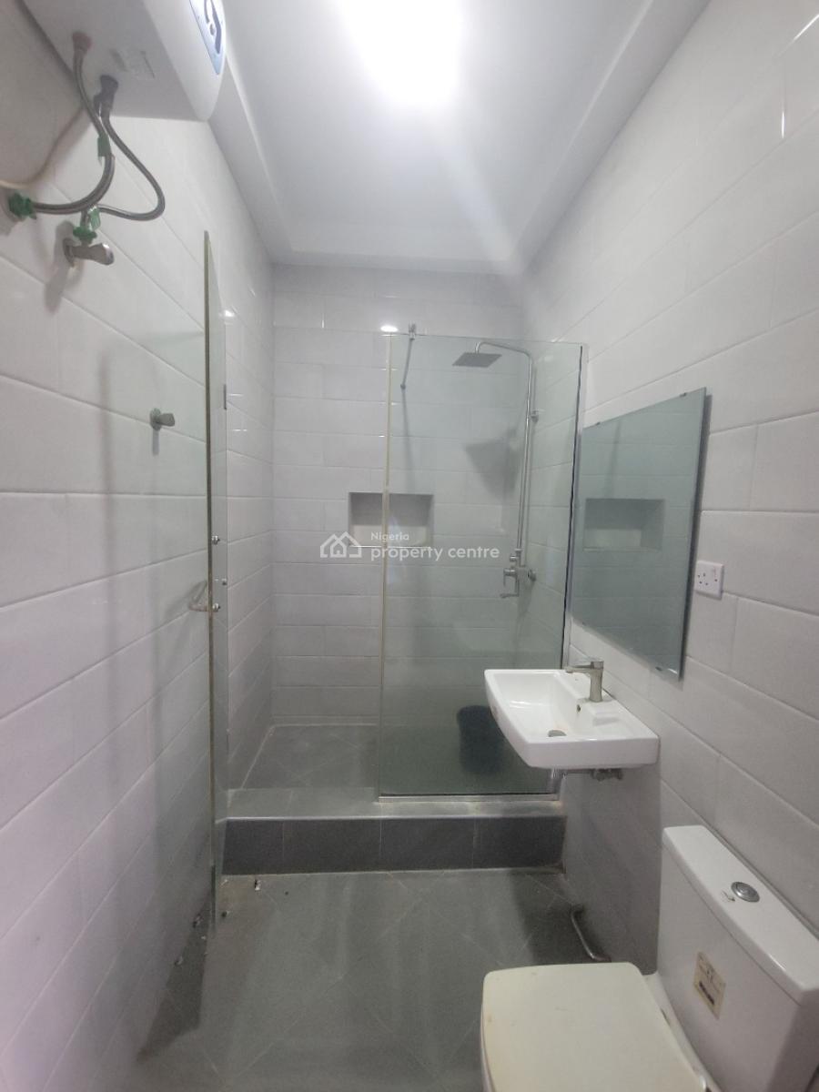 3 Bedroom Flat, Lekki Phase 1, Lekki, Lagos, Flat / Apartment for Rent