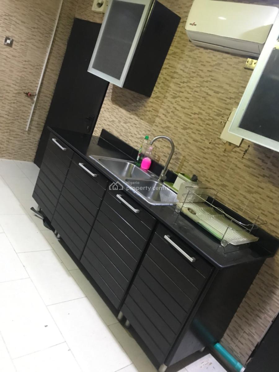 a Service 3 Bedroom Apartment with Bq., Parkview Estate, Parkview, Ikoyi, Lagos, Flat / Apartment for Rent