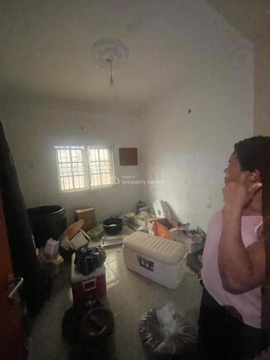 Decent 2 Bedroom Flat Apartment, Gra Phase 1, Magodo, Lagos, Flat / Apartment for Rent