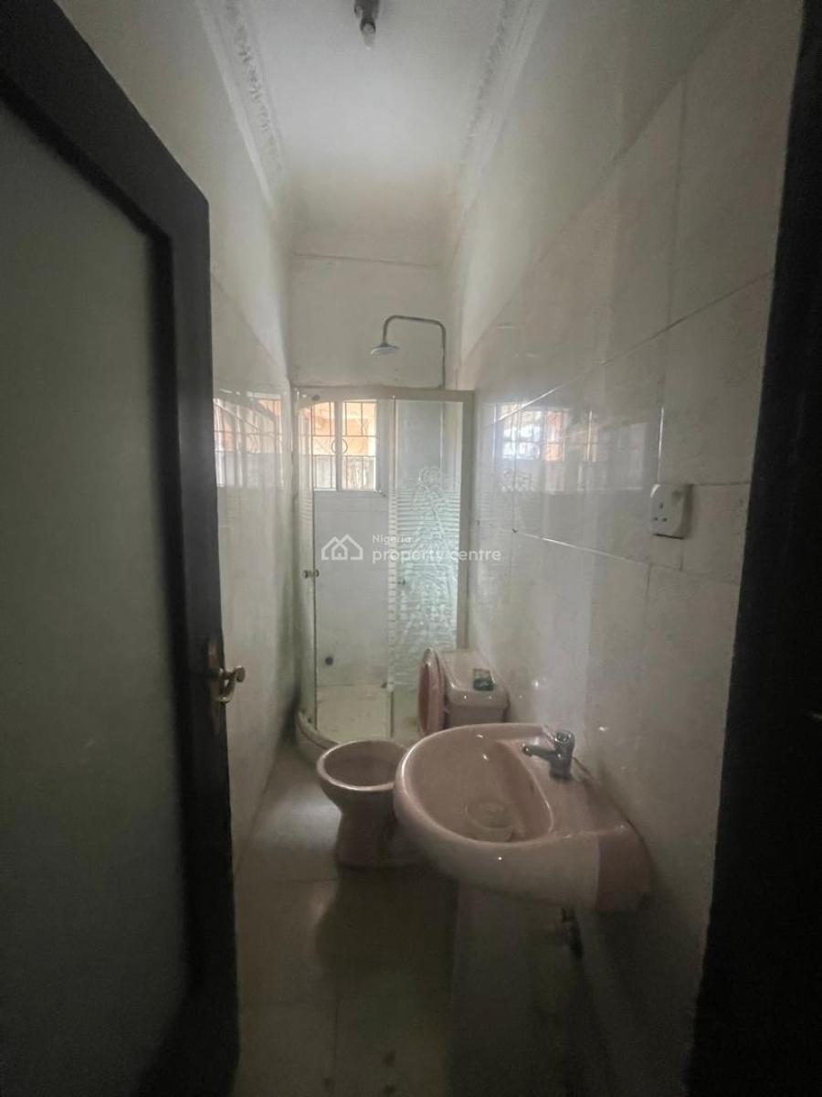 Decent 2 Bedroom Flat Apartment, Gra Phase 1, Magodo, Lagos, Flat / Apartment for Rent
