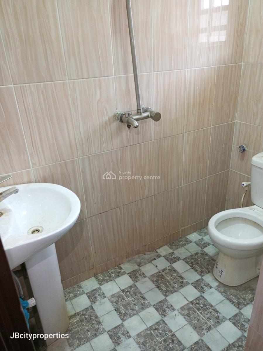 Luxury 2 Bedroom Apartment, Ogombo, Ogombo, Ajah, Lagos, Flat / Apartment for Rent