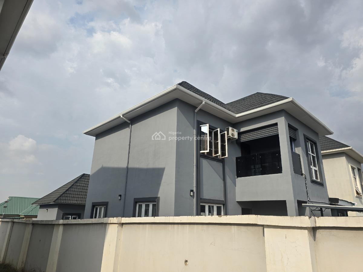 4 Bedrm Semi Detached Duplex with 2 External Bq, By Sunnyvale Estate, Dakwo, Abuja, Semi-detached Duplex for Sale
