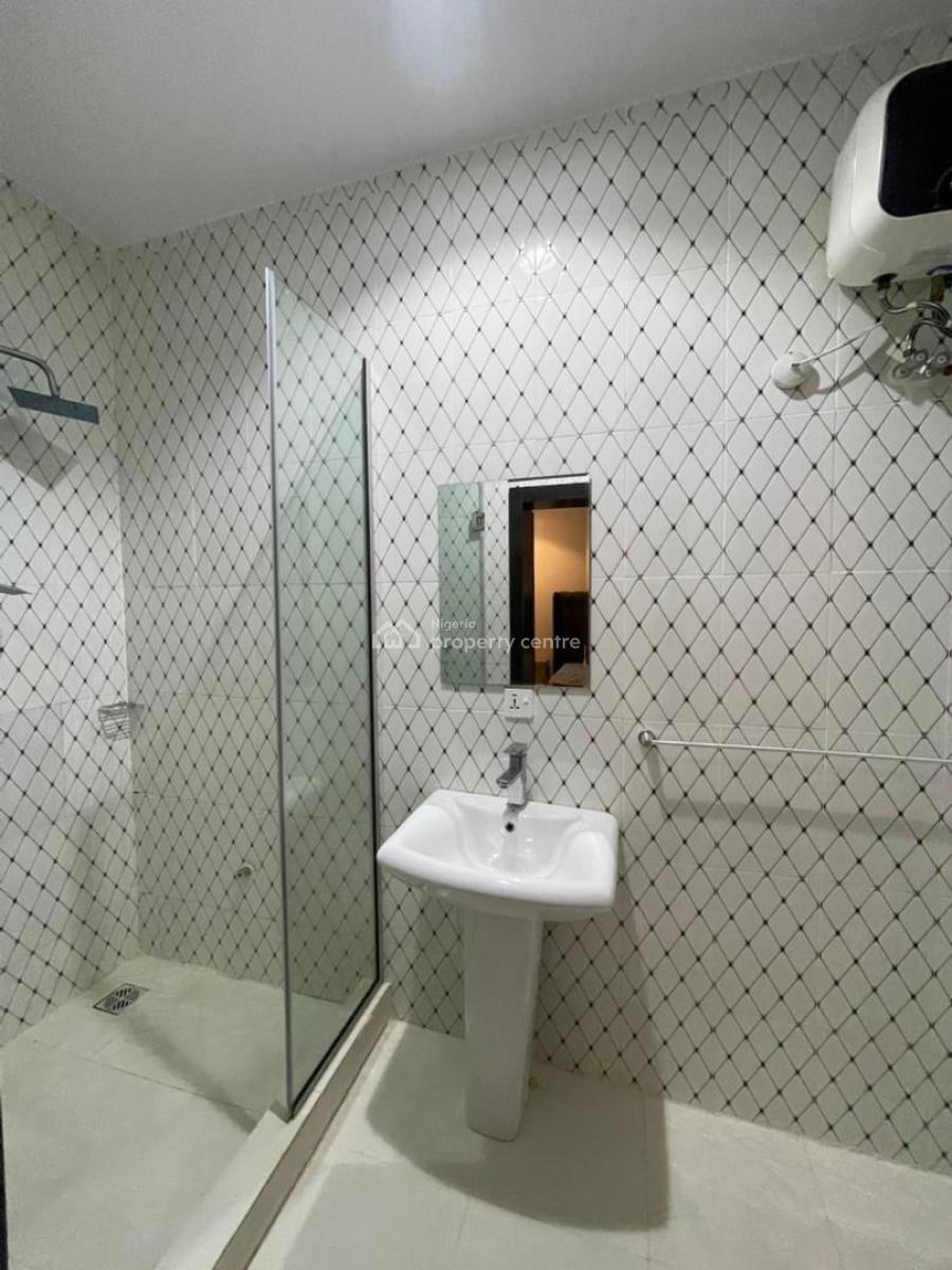 Spacious Unfurnished 2-bedroom Apartment in Prime Osapa London, Besides Pinnock Estate, Osapa, Lekki, Lagos, Flat / Apartment for Rent