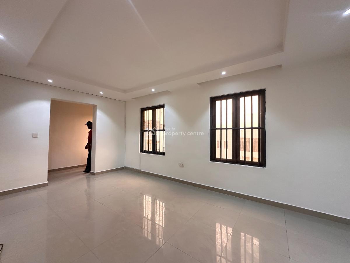 3 Bedroom Maisonette Available, Lekki Phase 1, Lekki, Lagos, House for Rent