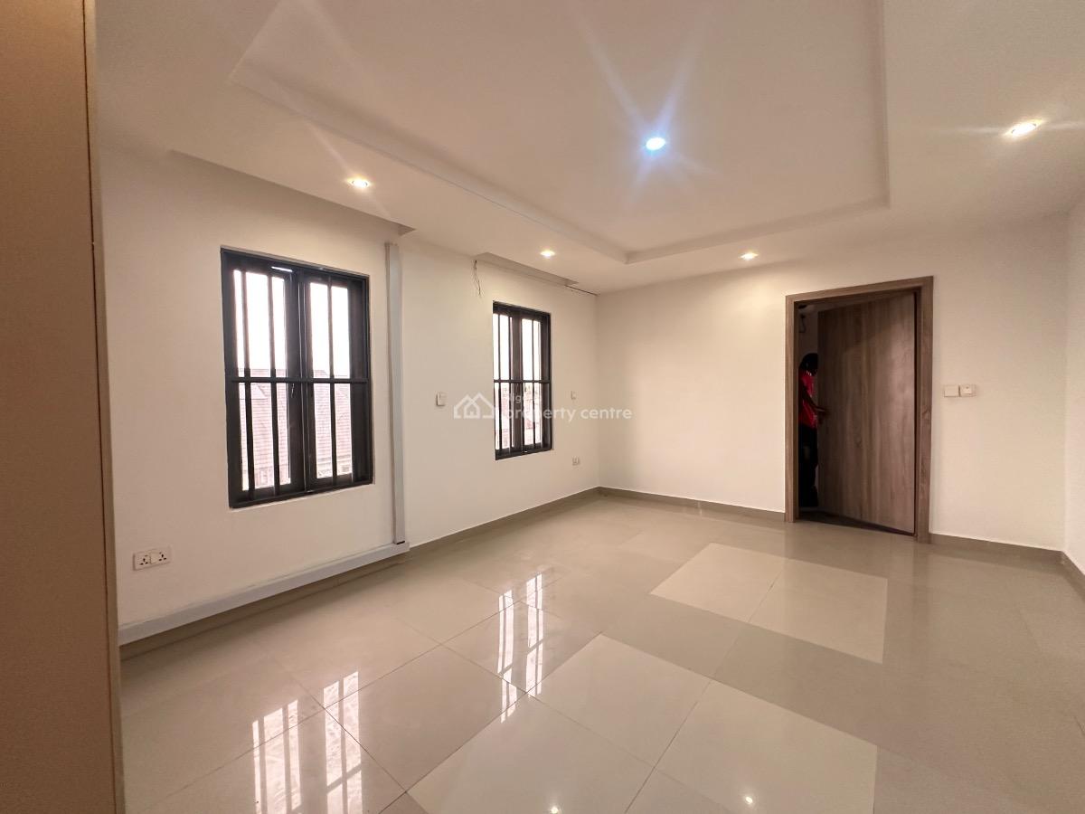 3 Bedroom Maisonette Available, Lekki Phase 1, Lekki, Lagos, House for Rent