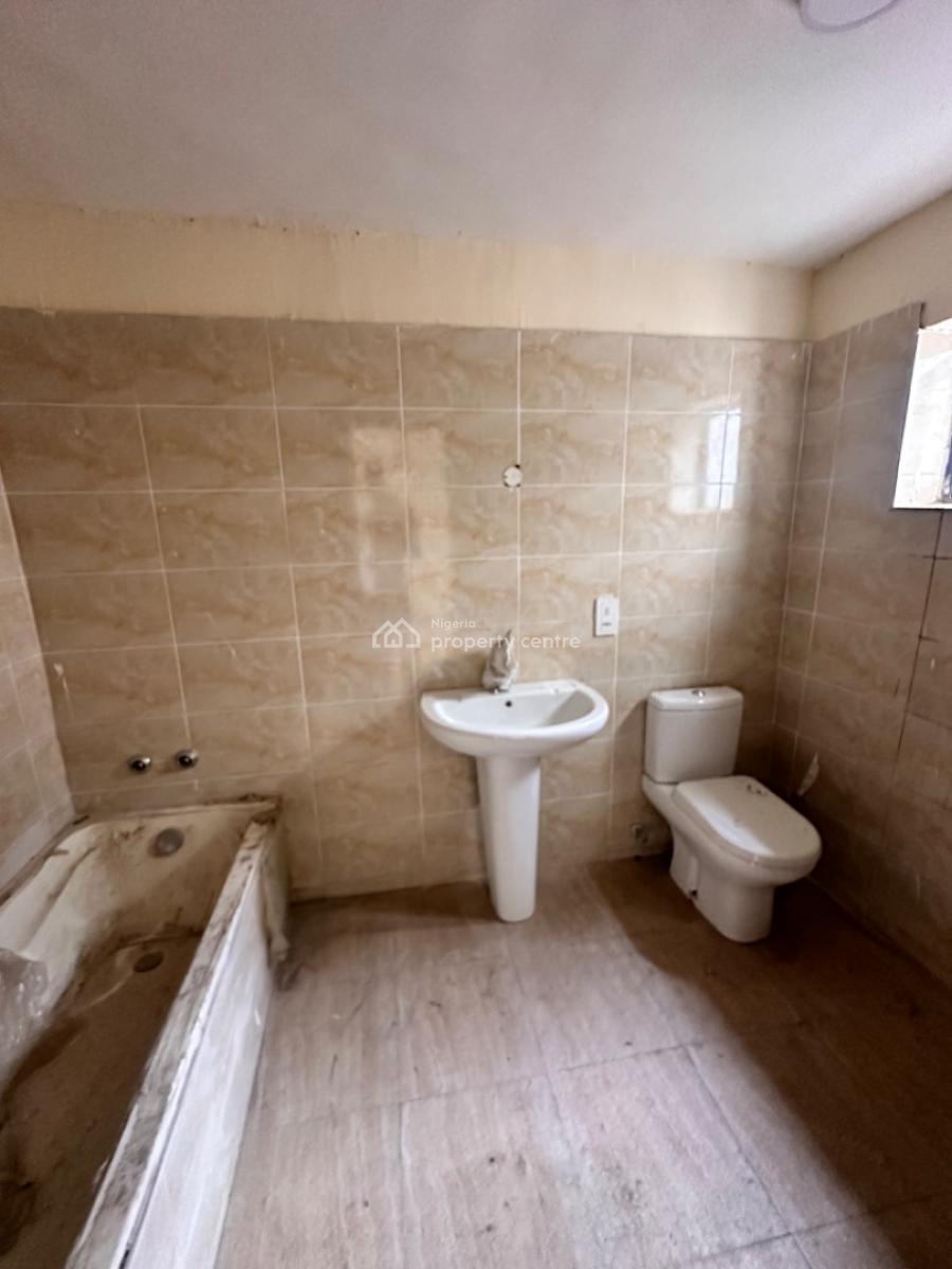 Beautifully Designed 3bedroom Terrace in an Estate, Vgc Axis, Lekki, Lagos, Terraced Duplex for Sale