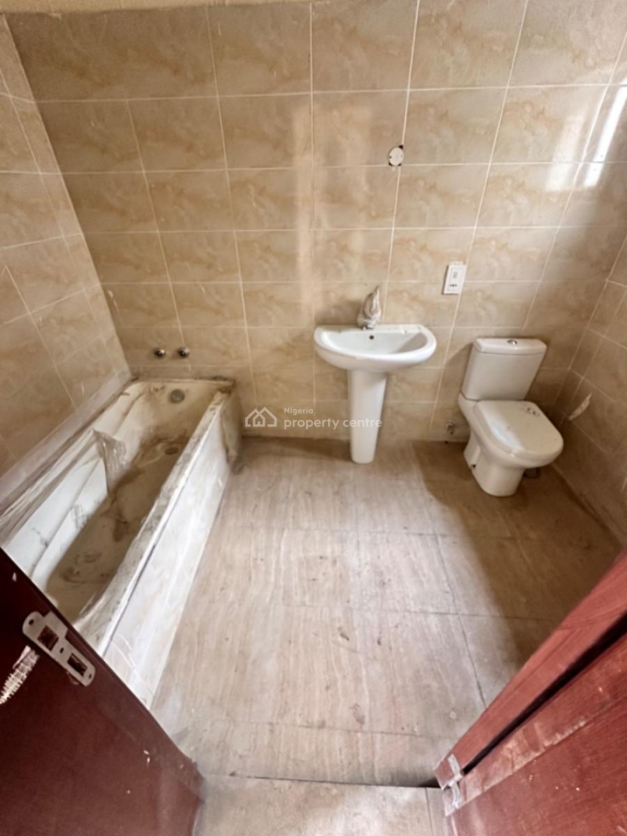 Beautifully Designed 3bedroom Terrace in an Estate, Vgc Axis, Lekki, Lagos, Terraced Duplex for Sale
