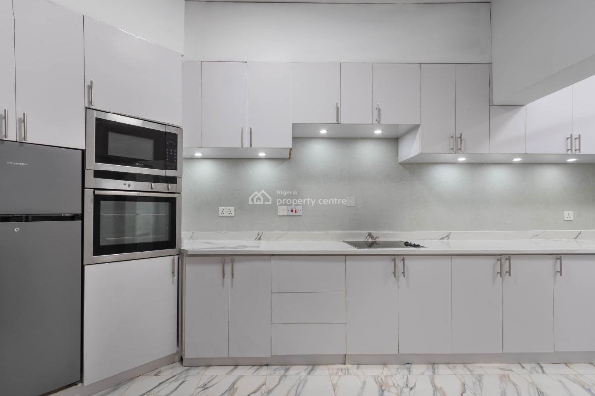 Fully Furnished Luxurious and Exquisite 3 Bedroom Apartment with Bq, Lekki Phase 1, Lekki, Lagos, Flat / Apartment for Rent