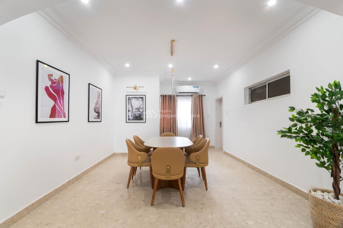 Fully Furnished and Luxurious 4 Bedroom Apartment with Bq, Lekki Phase 1, Lekki, Lagos, Flat / Apartment for Rent