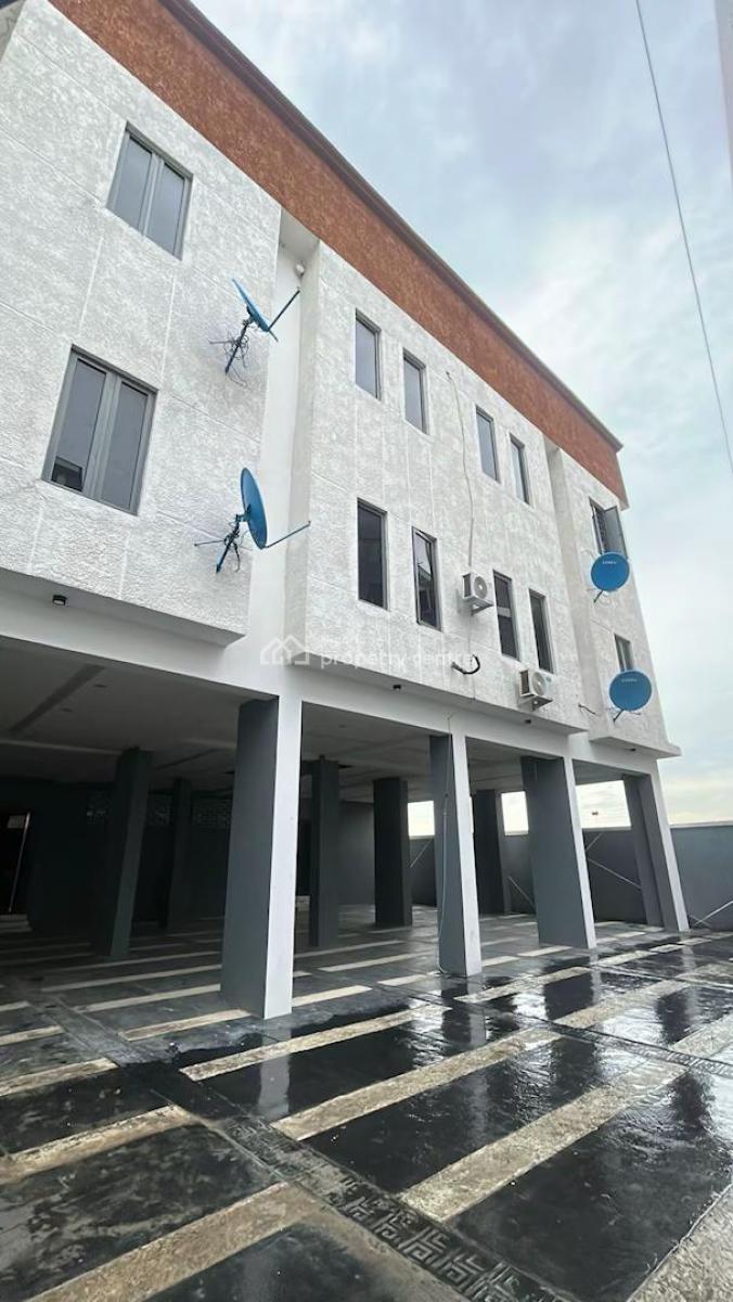2 Bedroom Semi Detached Apartment, Off Freedom Way, Lekki Phase 1, Lekki, Lagos, Semi-detached Duplex Short Let
