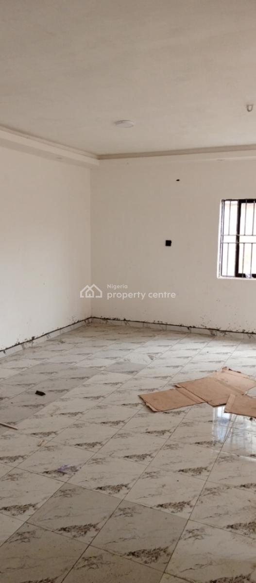 Executive 3bedroom Apartment, Cement, Agege, Lagos, Flat / Apartment for Rent