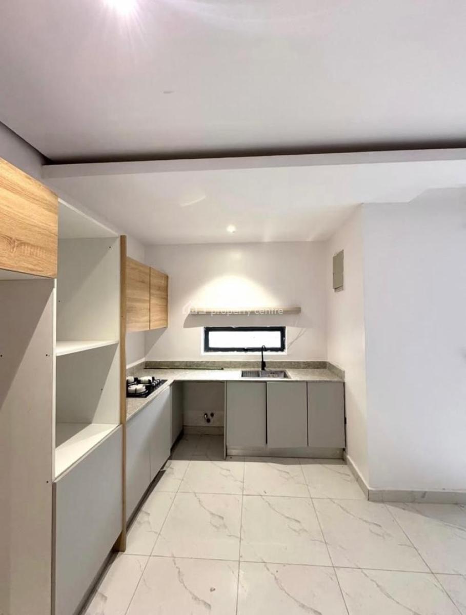 2 Bedroom Maisonette, Freedom Way, Lekki, Lagos, House for Rent