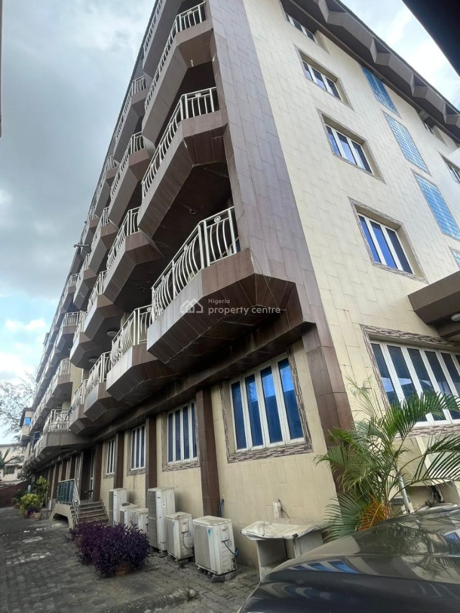 Well Structured and Furnished Hotel, Onipanu, Shomolu, Lagos, Hotel / Guest House for Rent