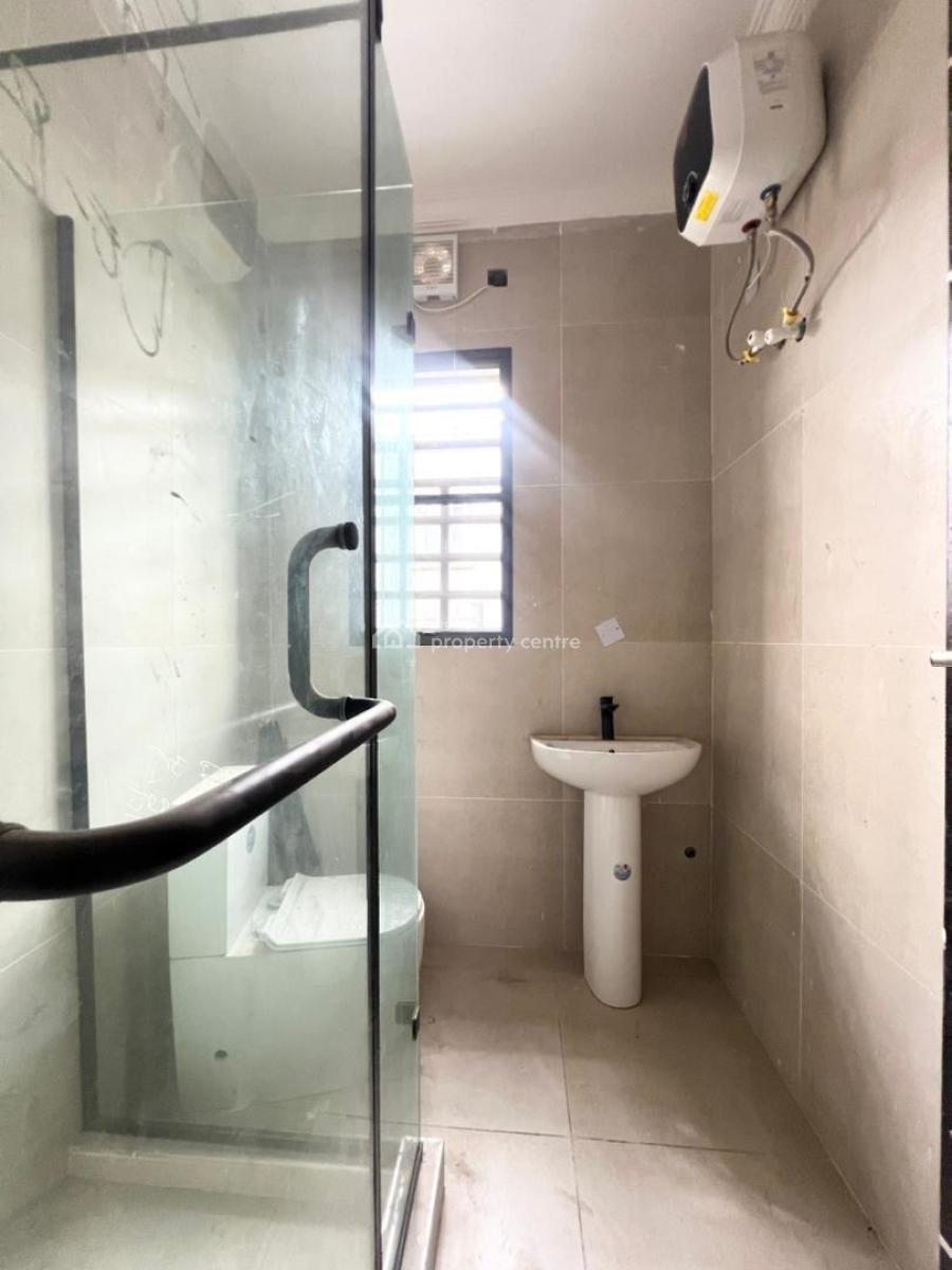 Family Friendly 4 Bedroom Apartment Bedroom with Private Cinema and Bq, Lekki Phase 1, Lekki, Lagos, Detached Duplex for Sale