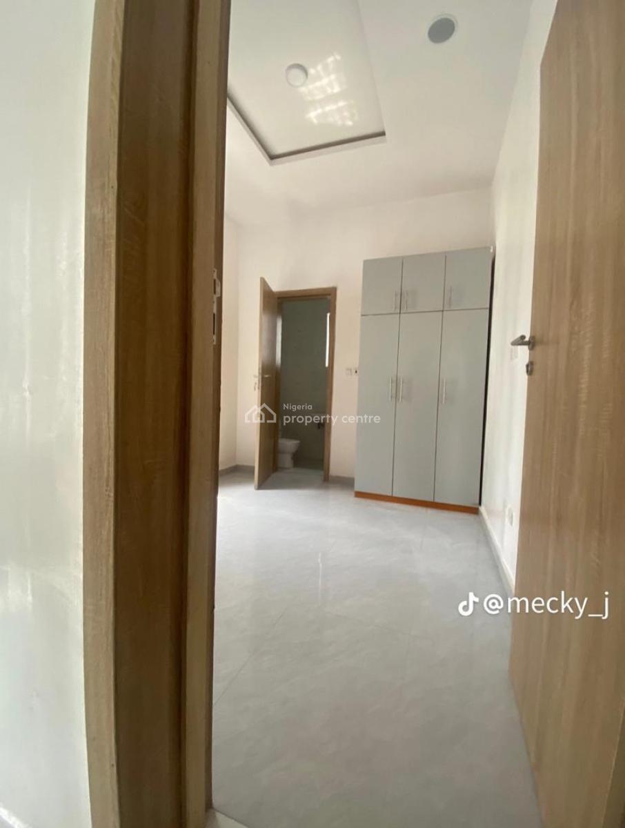 Stunning 4 Bedroom Semi-detached Duplex with Bq, Oral Estate, Lekki Expressway, Lekki, Lagos, Semi-detached Duplex for Rent