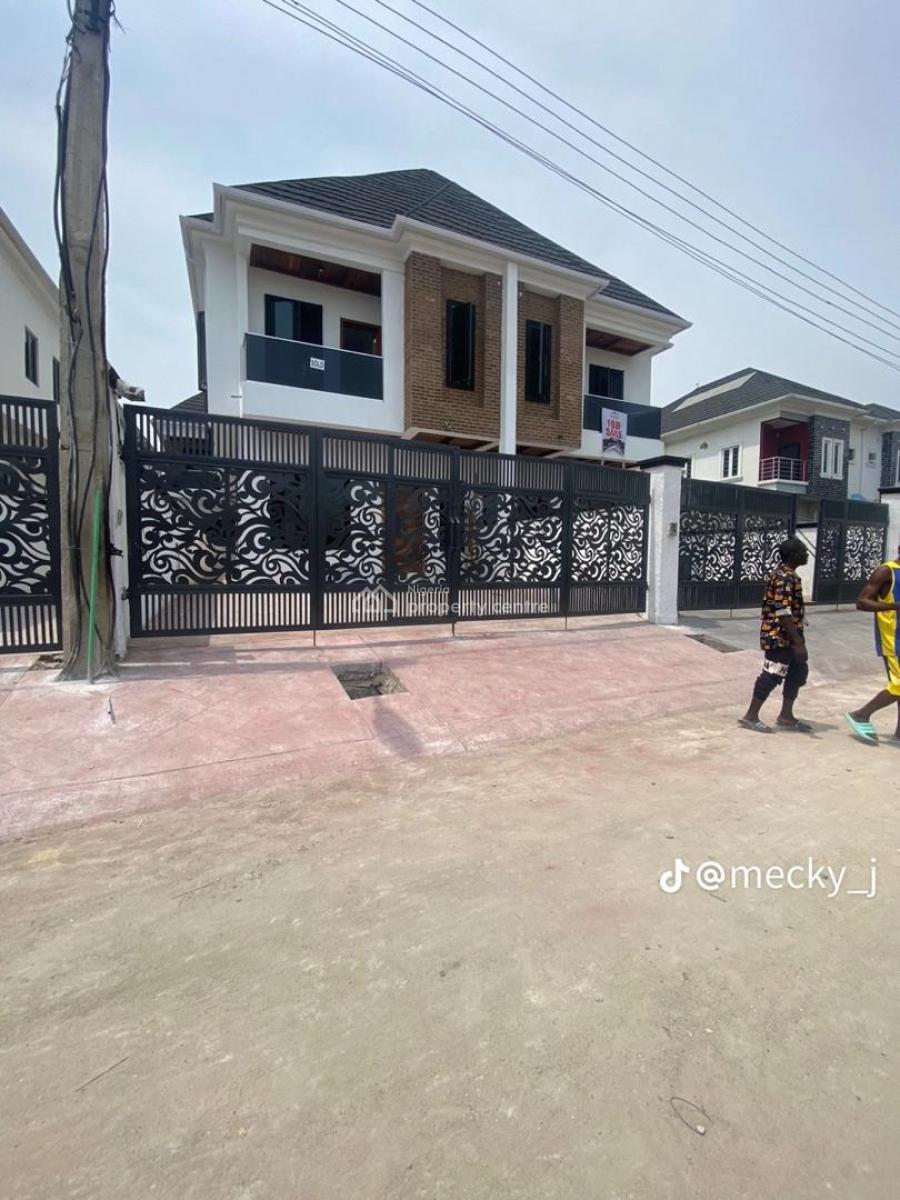 Stunning 4 Bedroom Semi-detached Duplex with Bq, Oral Estate, Lekki Expressway, Lekki, Lagos, Semi-detached Duplex for Rent