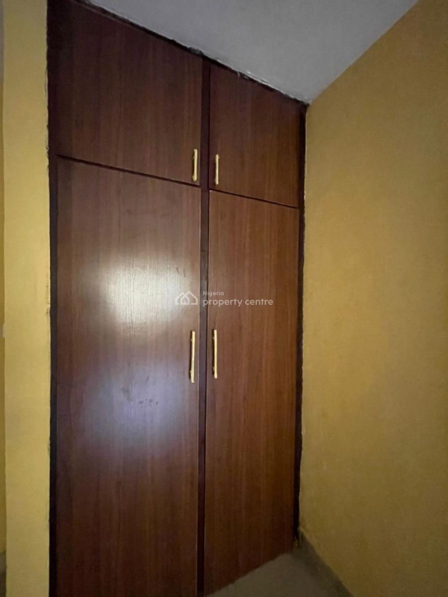 Spacious 3 Bedroom Apartment, Lekki Phase 1, Lekki, Lagos, Flat / Apartment for Rent