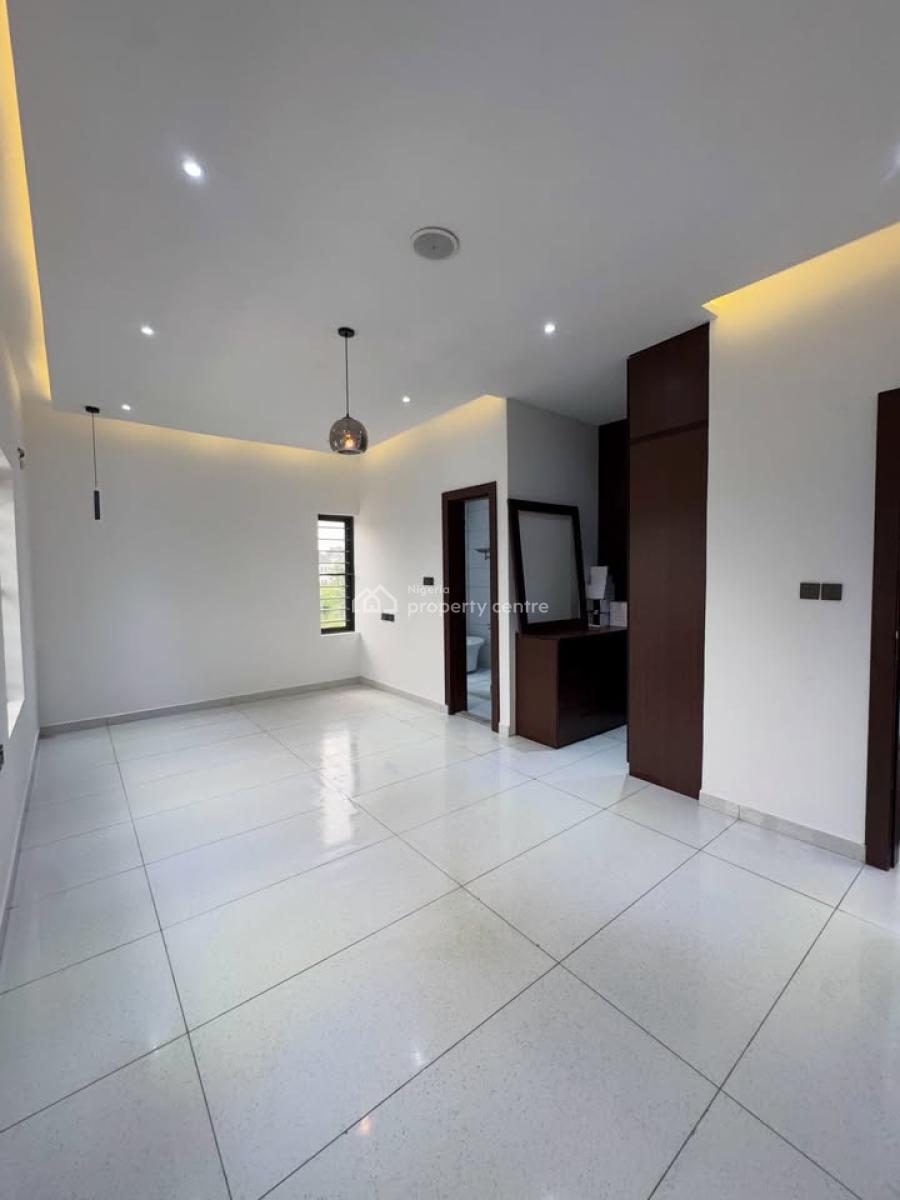 Tastefully Built R Bedroom Detached Duplex, Shell Cooperative, Eliozu-eneka Link Road, Eliozu, Port Harcourt, Rivers, Detached Duplex for Sale