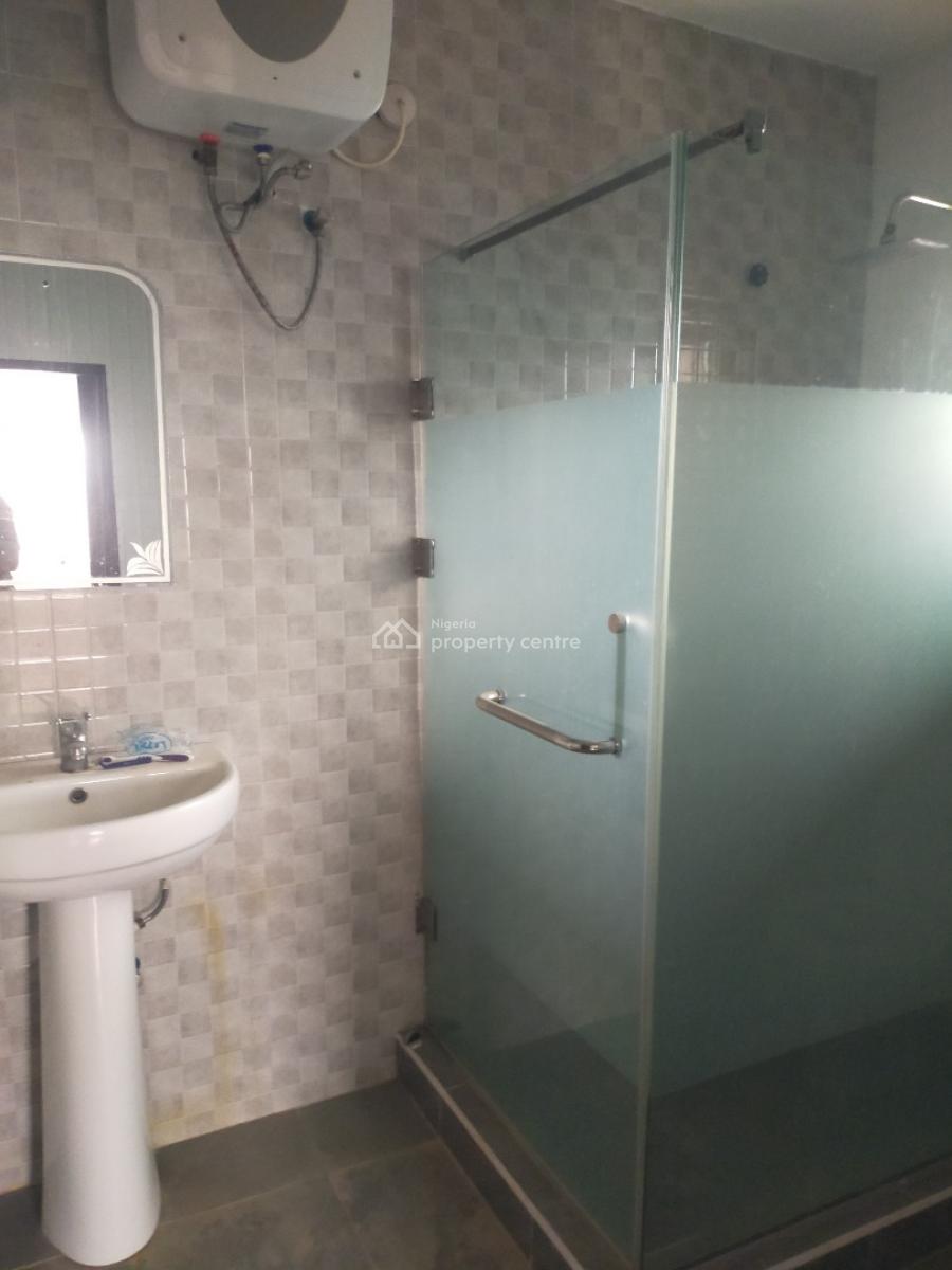 4 Bedroom Flat Up at Gbagada, Medina Estate Road Gbagada, Gbagada, Lagos, Flat / Apartment for Rent