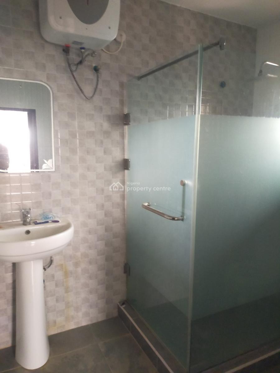 4 Bedroom Flat Up at Gbagada, Medina Estate Road Gbagada, Gbagada, Lagos, Flat / Apartment for Rent